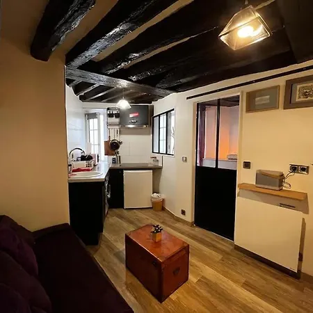 Au Marais Centre Apartamento